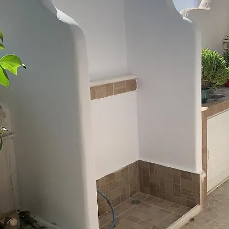 Theoni Apartman Kastrákion