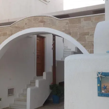 Theoni * Kastraki (Naxos)