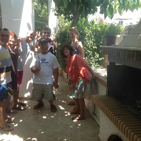 Theoni Appartement *