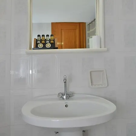 Theoni * Kastraki (Naxos)
