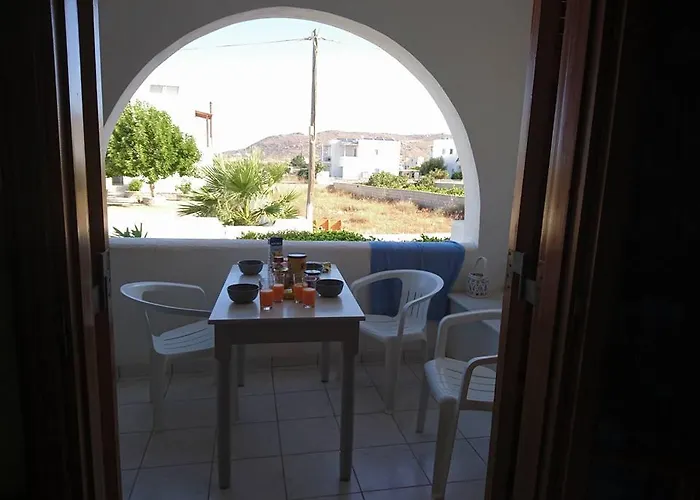 Theoni Appartement Kastrákion